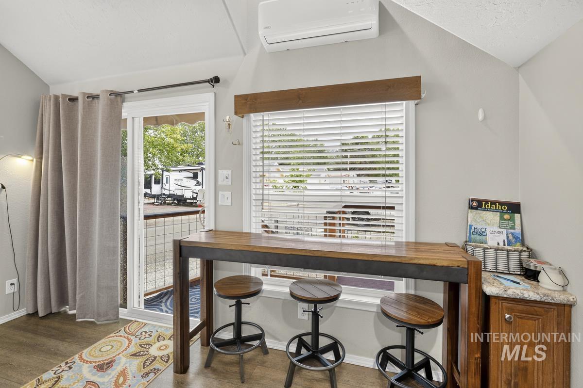 10 P Street Cascade, ID 83611 - Photo 11 of 33 Dining Area