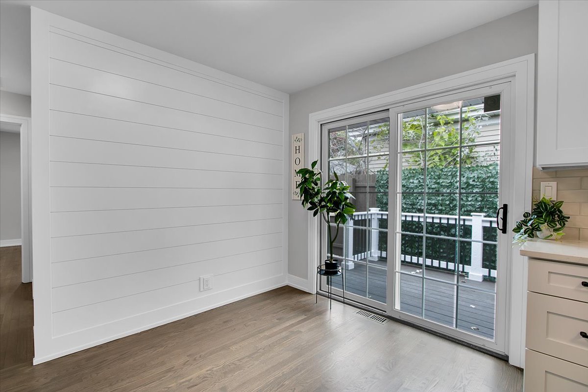 11550 Francis Road Mokena, IL 60448 - Photo 11 of 22 a view of wooden floor and windows in a room