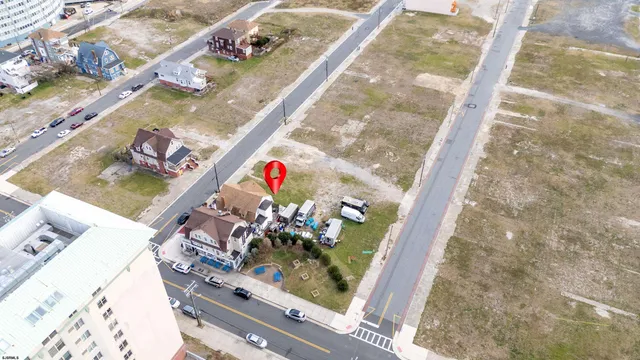 a view of swimming pool with a sitting space