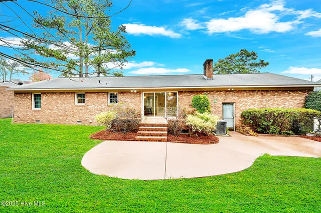 $275,000 | 108 Wilkshire Drive, Greenville, NC 27858