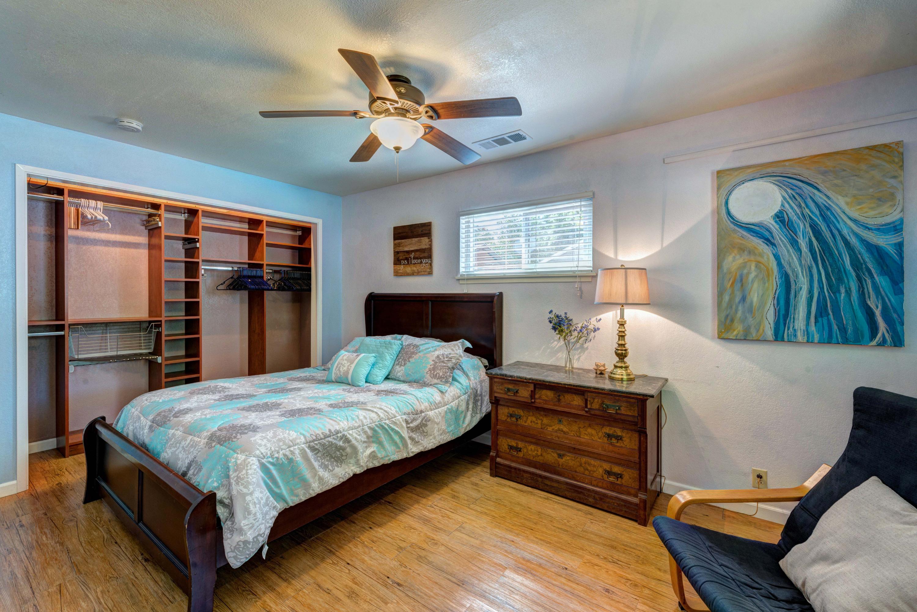 11367 Hawley Road Redding, CA 96003 - Photo 21 of 44 Master Bedroom
