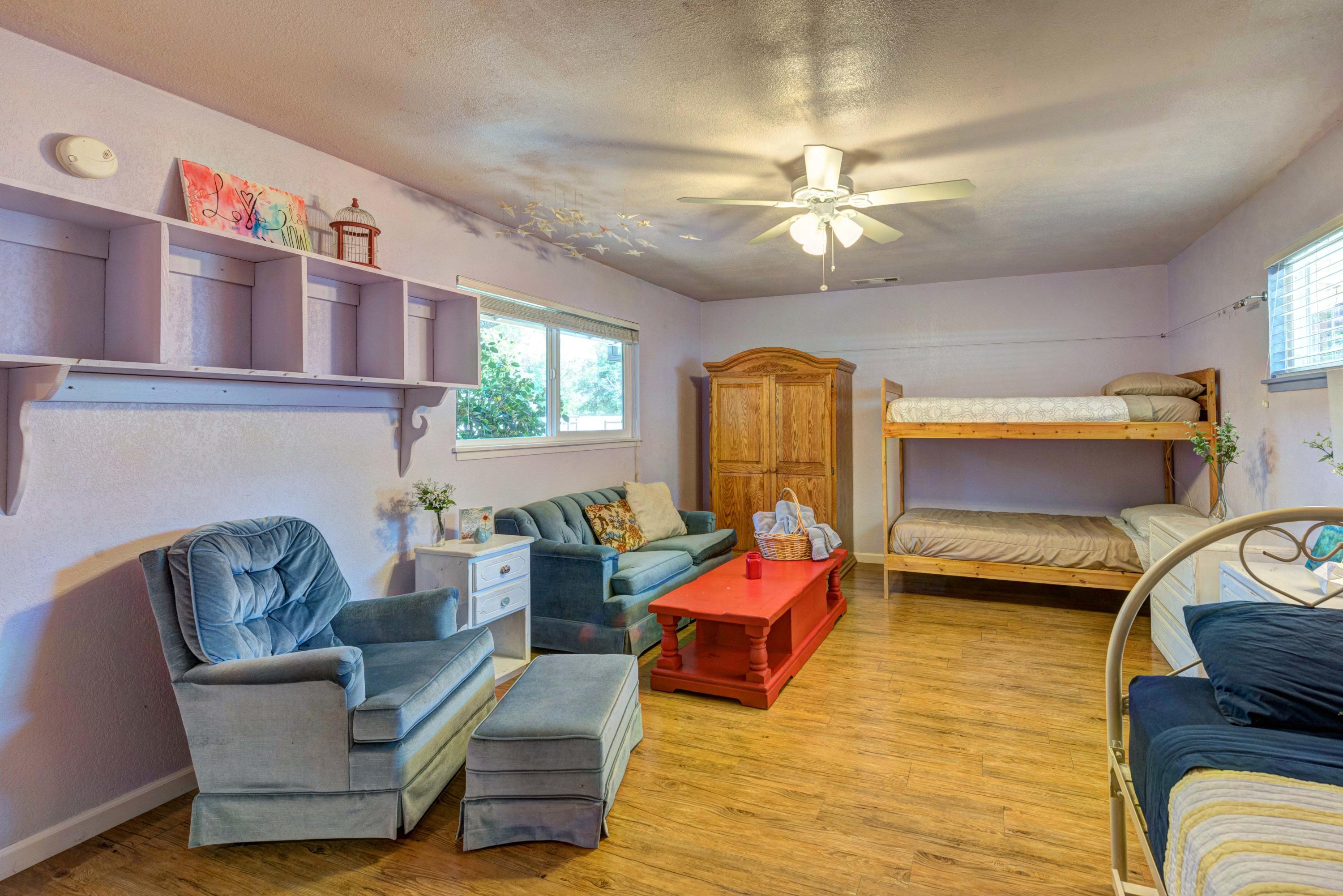 11367 Hawley Road Redding, CA 96003 - Photo 24 of 44 Oversized 3rd Bedroom