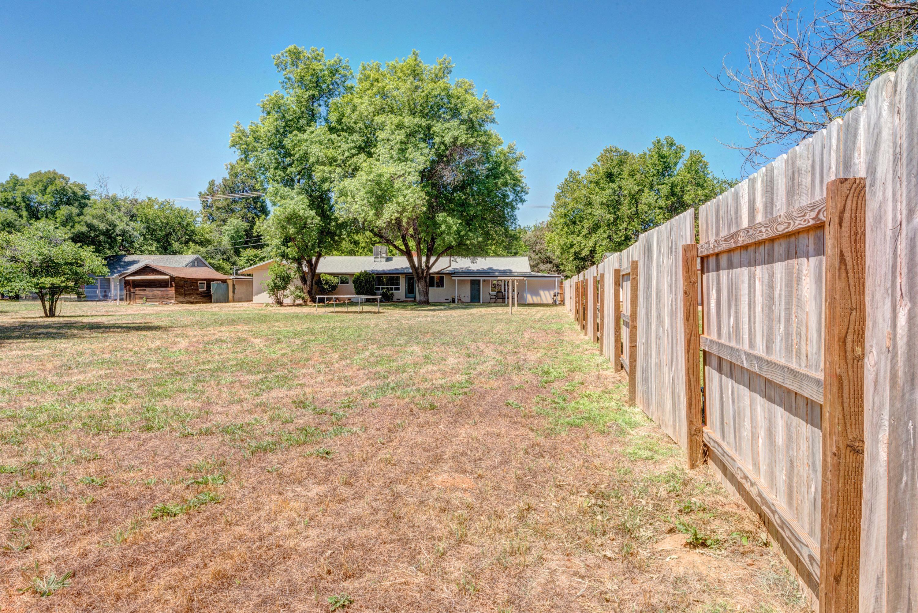 11367 Hawley Road Redding, CA 96003 - Photo 34 of 44 New Fence