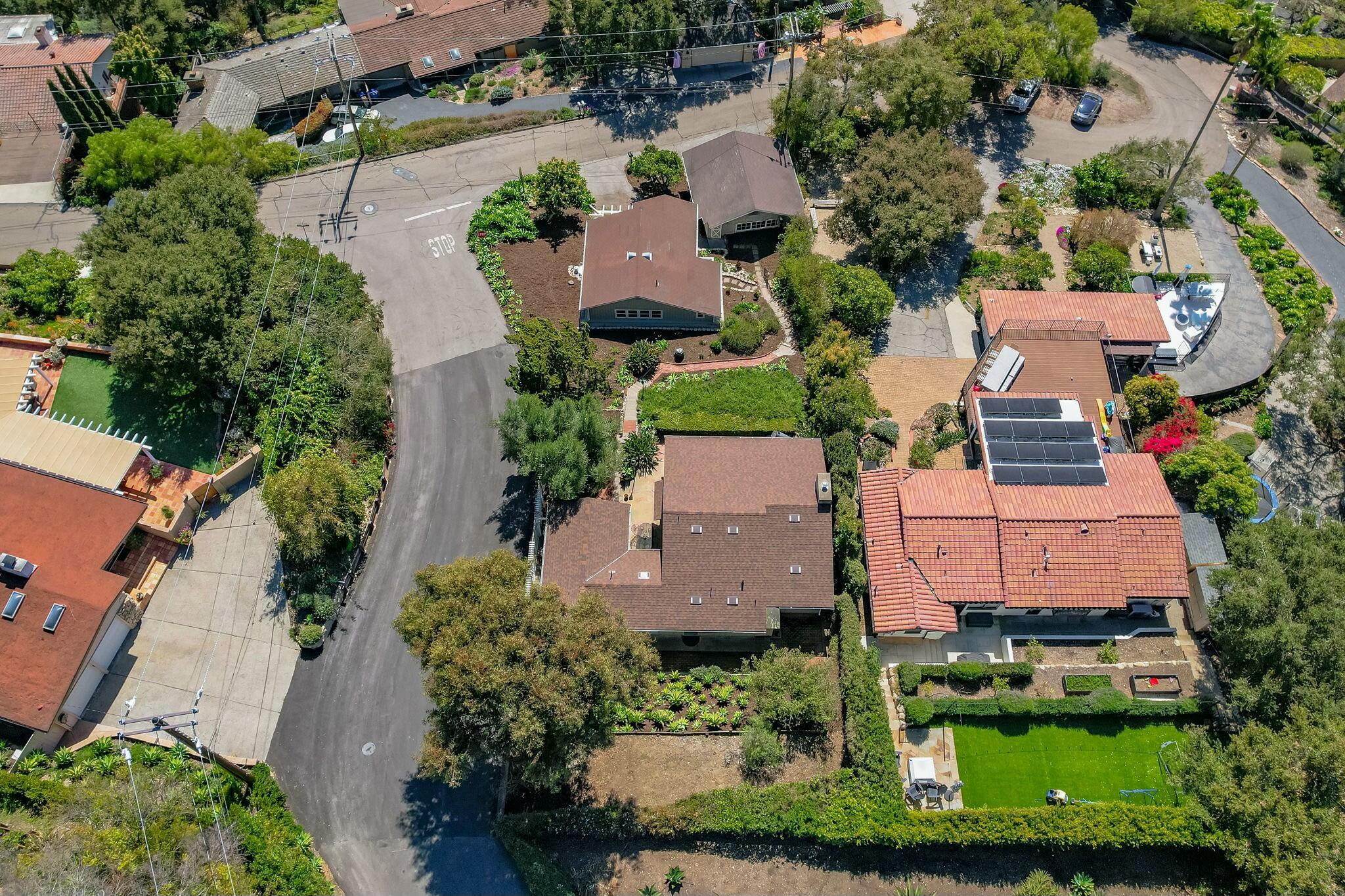 2986 Kenmore Place Santa Barbara, CA 93105 - Photo 32 of 49 an aerial view of residential houses with outdoor space