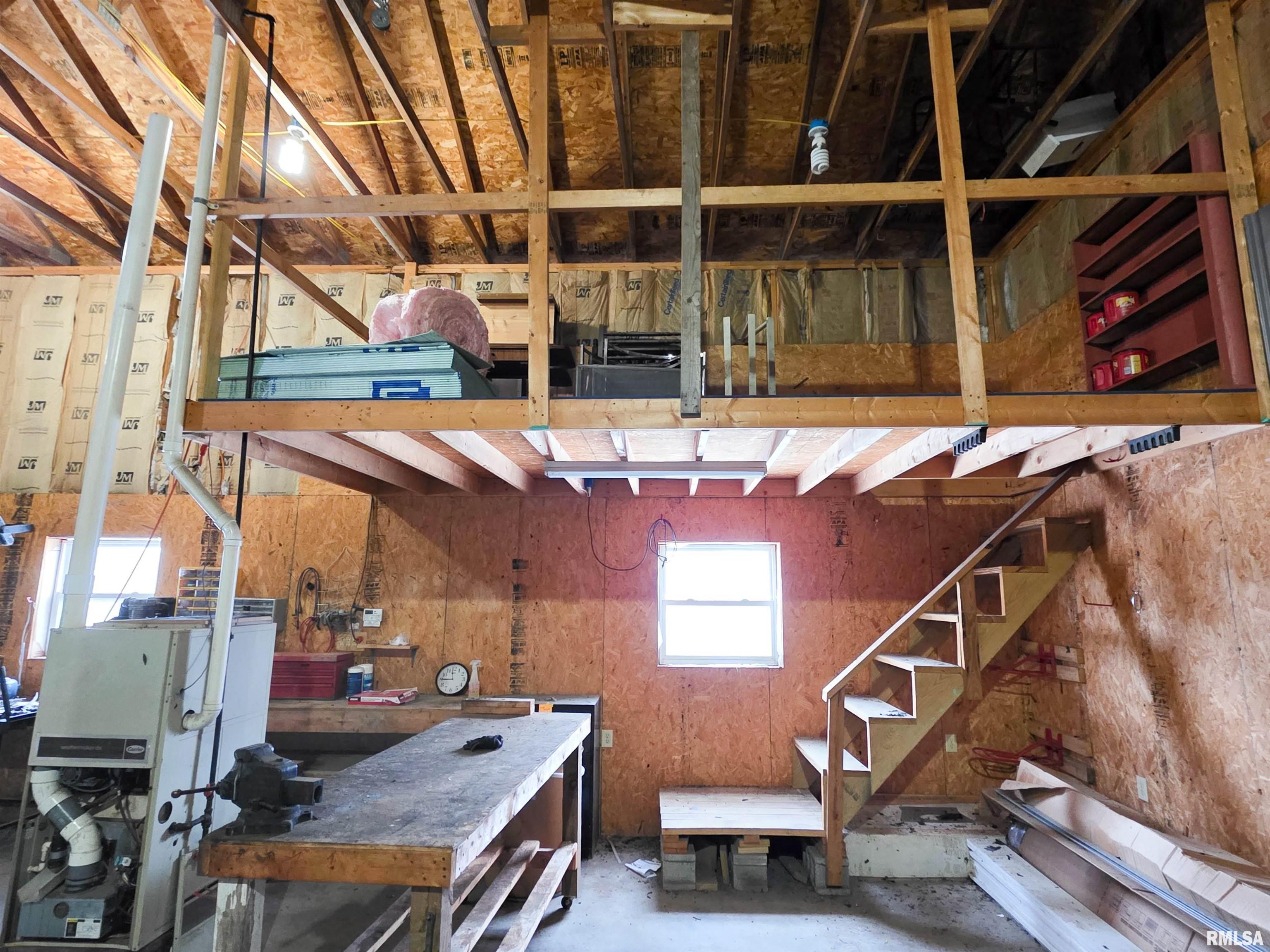 103 Watkins Street Cisne, IL 62823 - Photo 7 of 85