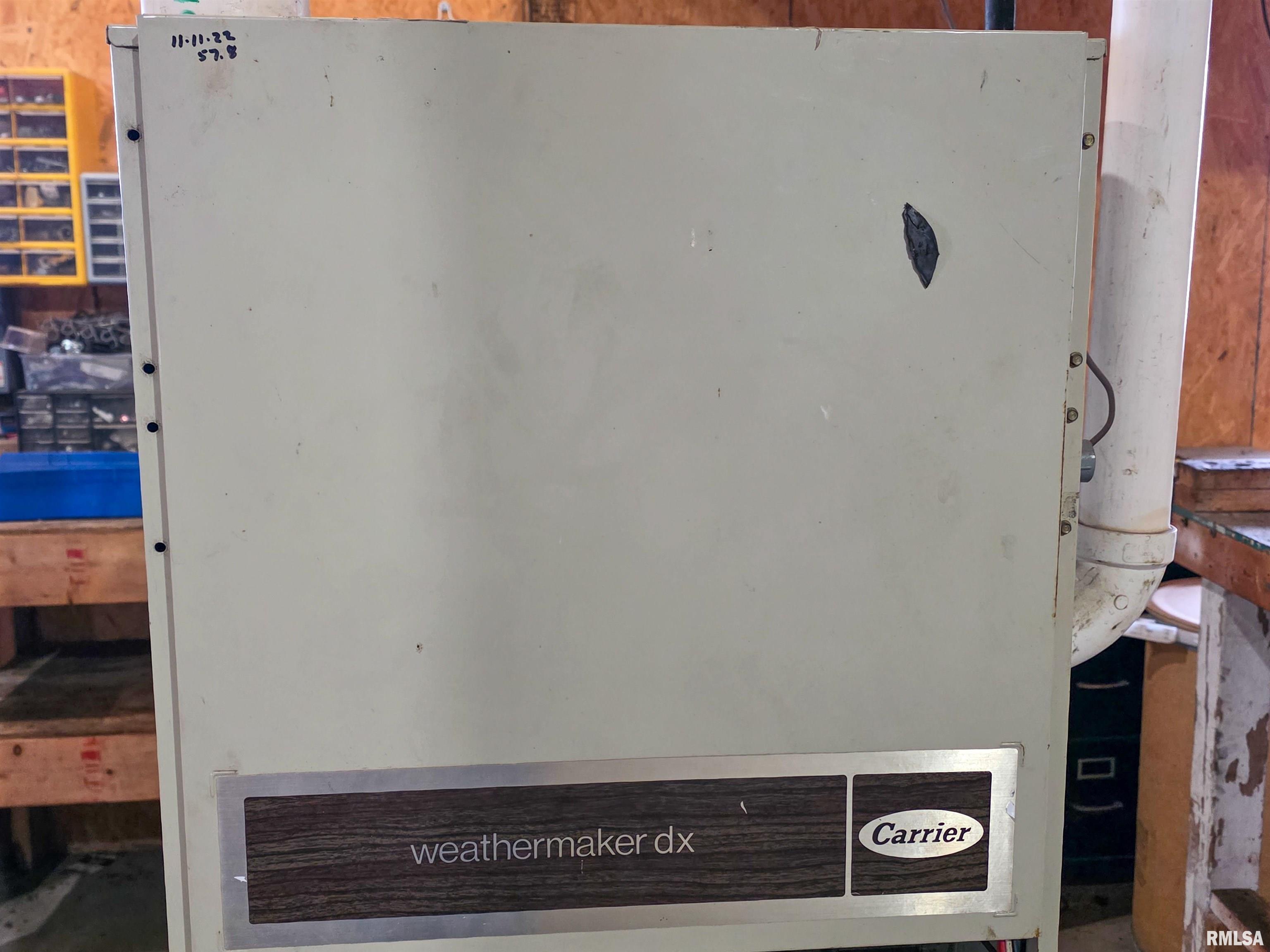 103 Watkins Street Cisne, IL 62823 - Photo 9 of 85