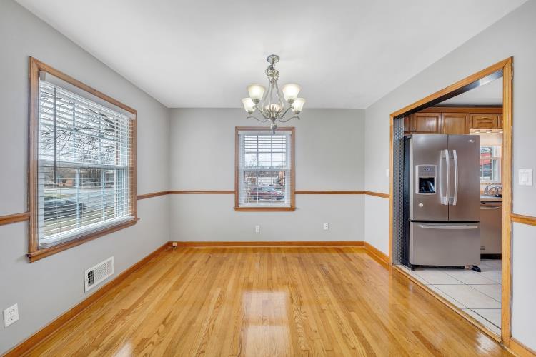 5001 Hildebrand Road Northwest Roanoke, VA 24012 - Photo 12 of 36 wooden floor in an empty room with a window