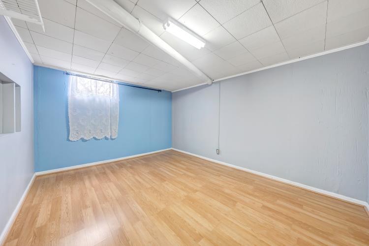 5001 Hildebrand Road Northwest Roanoke, VA 24012 - Photo 33 of 36 a view of an empty room