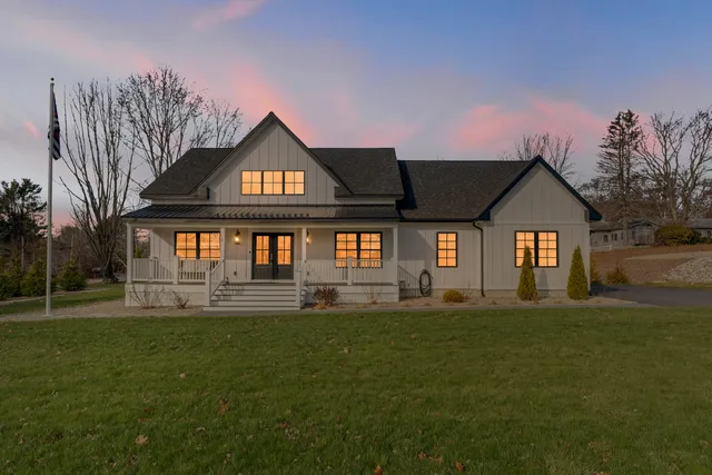 $1,250,000 | 1 Tide Water Drive, Biddeford, ME 04005