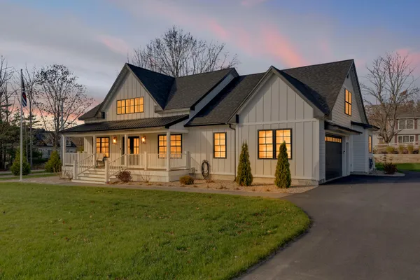 $1,250,000 | 1 Tide Water Drive, Biddeford, ME 04005