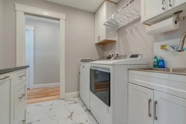 $1,250,000 | 1 Tide Water Drive, Biddeford, ME 04005