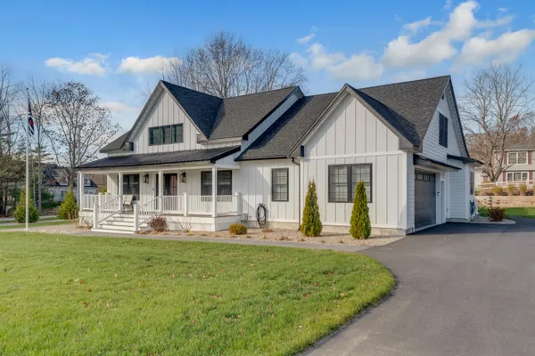 $1,250,000 | 1 Tide Water Drive, Biddeford, ME 04005