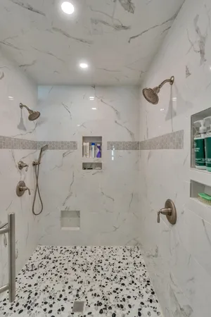 $1,250,000 | 1 Tide Water Drive, Biddeford, ME 04005