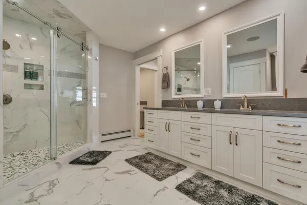 $1,250,000 | 1 Tide Water Drive, Biddeford, ME 04005