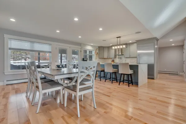 $1,250,000 | 1 Tide Water Drive, Biddeford, ME 04005