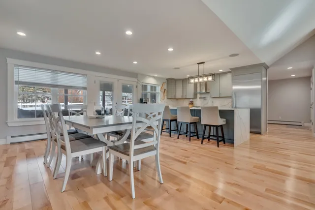 $1,250,000 | 1 Tide Water Drive, Biddeford, ME 04005