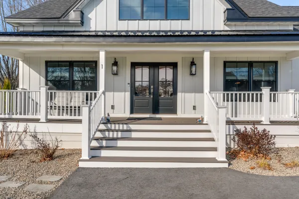 $1,250,000 | 1 Tide Water Drive, Biddeford, ME 04005
