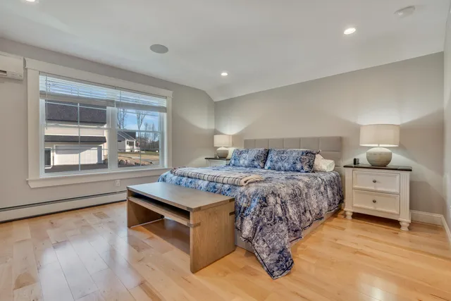 $1,250,000 | 1 Tide Water Drive, Biddeford, ME 04005