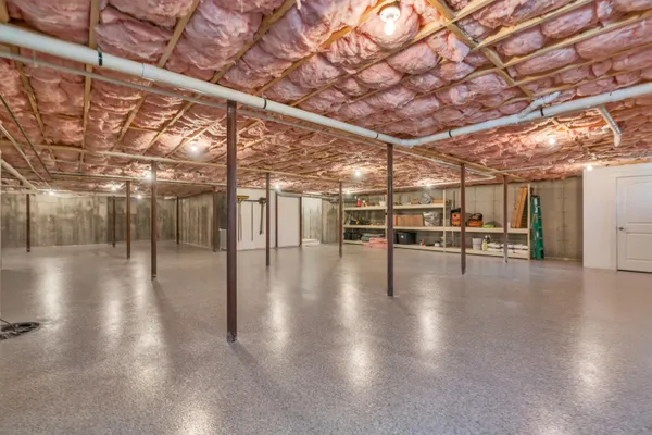 $1,250,000 | 1 Tide Water Drive, Biddeford, ME 04005