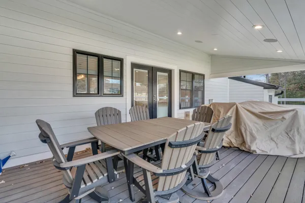 $1,250,000 | 1 Tide Water Drive, Biddeford, ME 04005