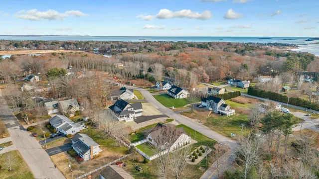$1,250,000 | 1 Tide Water Drive, Biddeford, ME 04005