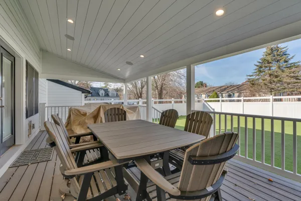 $1,250,000 | 1 Tide Water Drive, Biddeford, ME 04005