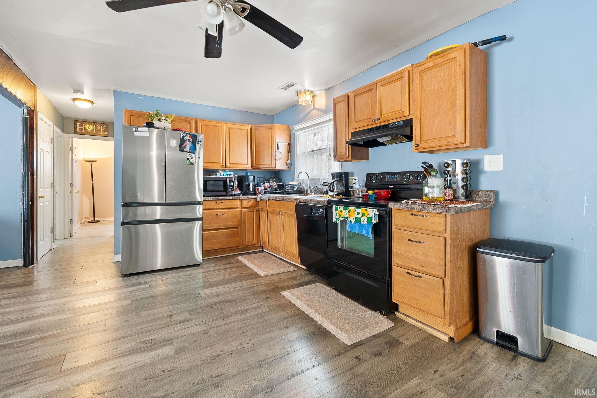 4209 Reed Road Fort Wayne, IN 46815 - Photo 7 of 32