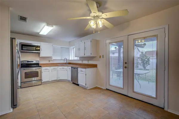 $1,995 | 8005 Cornell Drive, Rowlett, TX 75088