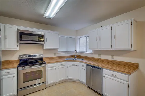 $1,995 | 8005 Cornell Drive, Rowlett, TX 75088