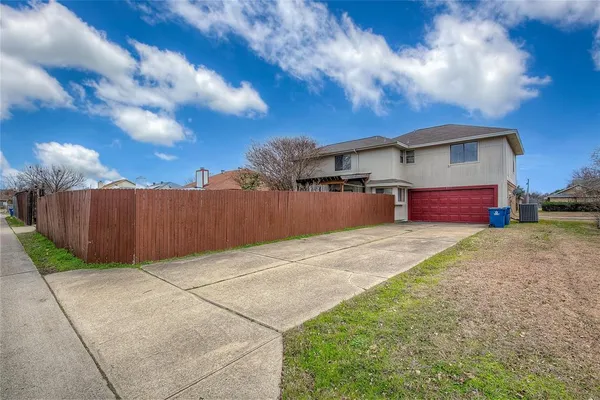 $1,995 | 8005 Cornell Drive, Rowlett, TX 75088