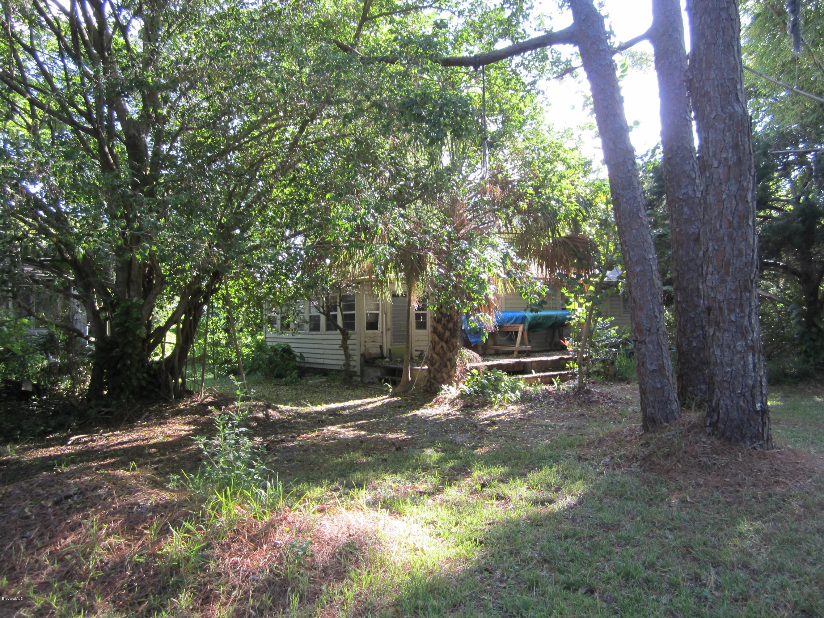 375 Pioneer Road Merritt Island, FL 32953 - Photo 3 of 22 IMG_0095