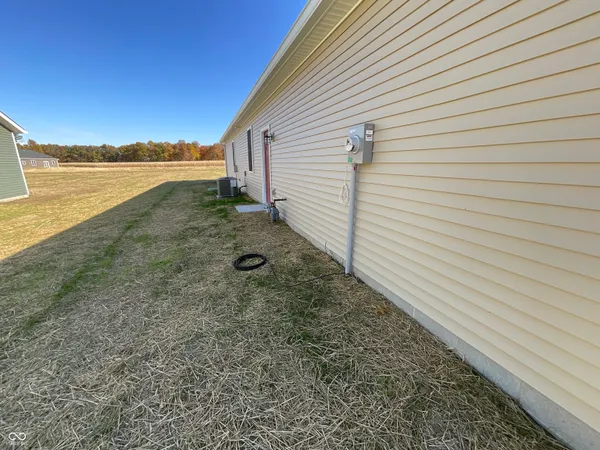 $399,000 | 712 White Oak Road, Spencer, IN 47460