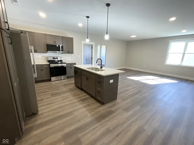 $399,000 | 712 White Oak Road, Spencer, IN 47460