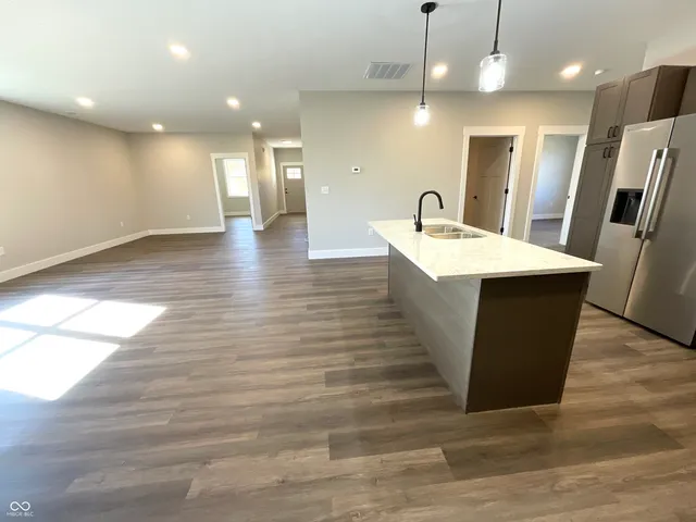 $399,000 | 712 White Oak Road, Spencer, IN 47460