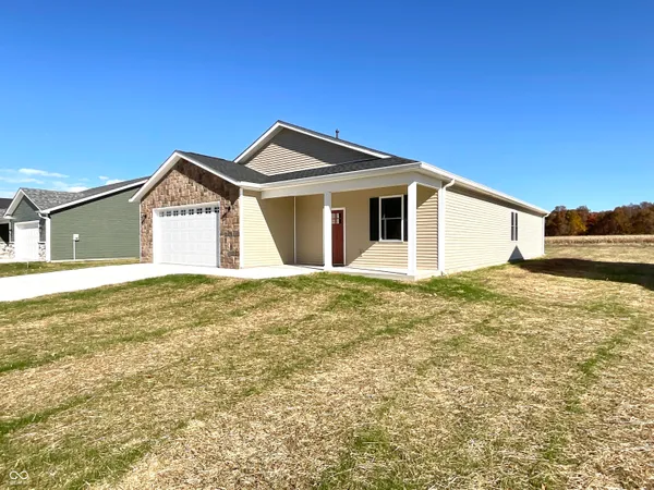 $399,000 | 712 White Oak Road, Spencer, IN 47460