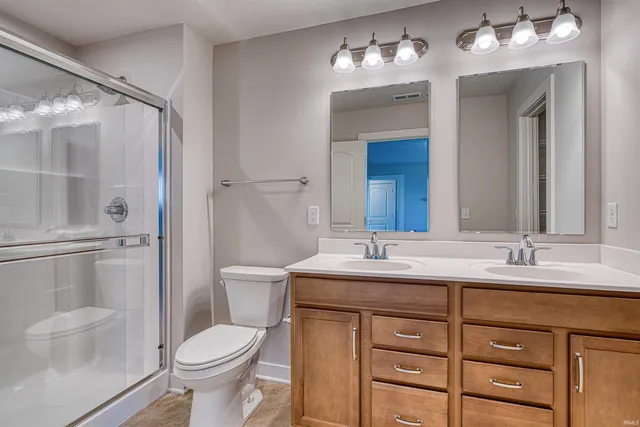 $374,800 | 5122 Goldfinch Drive, Evansville, IN 47725