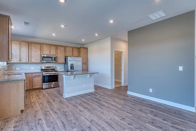 $374,800 | 5122 Goldfinch Drive, Evansville, IN 47725