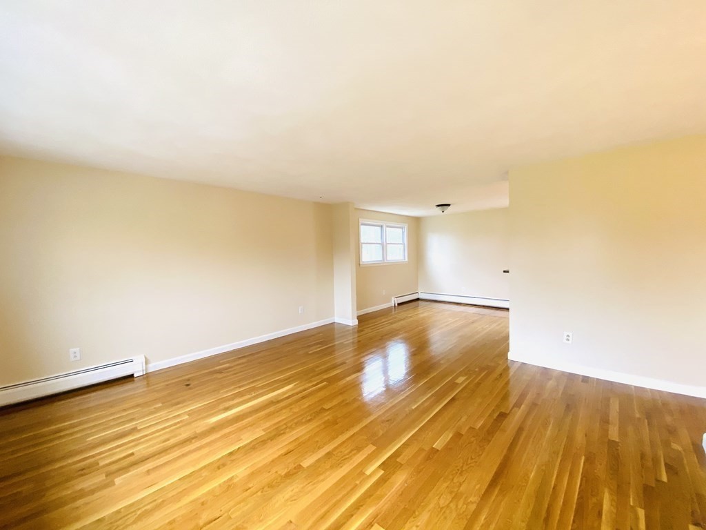 45 Niles Road Randolph, MA 02368 - Photo 21 of 24 Gallery Image 21