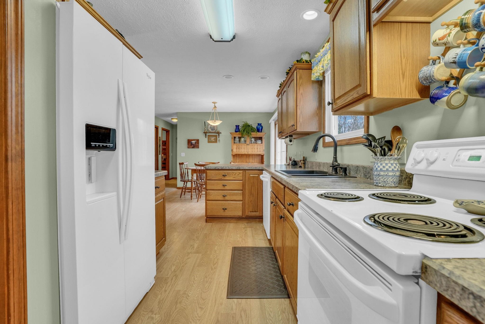 712 East 38 Road Cadillac, MI 49601 - Photo 23 of 67