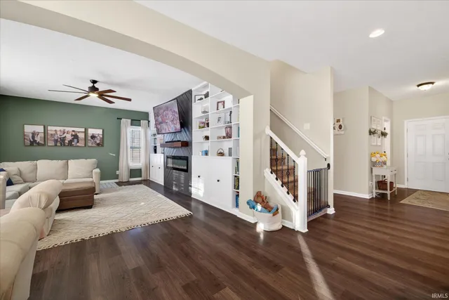 $419,900 | 6225 North Lawrence Lane, Ellettsville, IN 47429