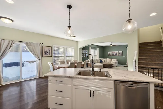 $419,900 | 6225 North Lawrence Lane, Ellettsville, IN 47429