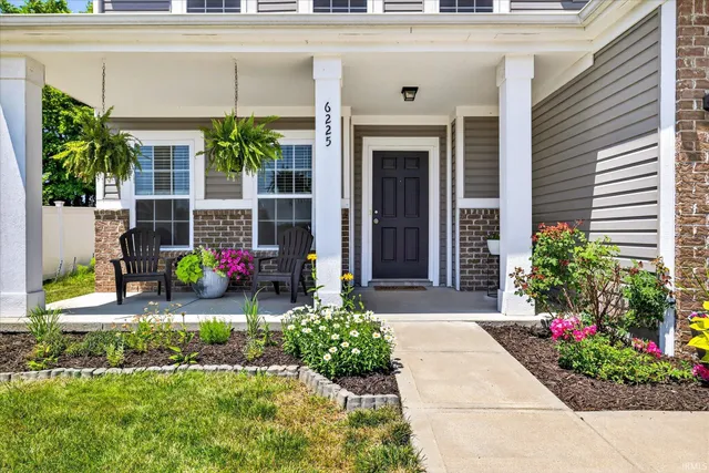 $419,900 | 6225 North Lawrence Lane, Ellettsville, IN 47429