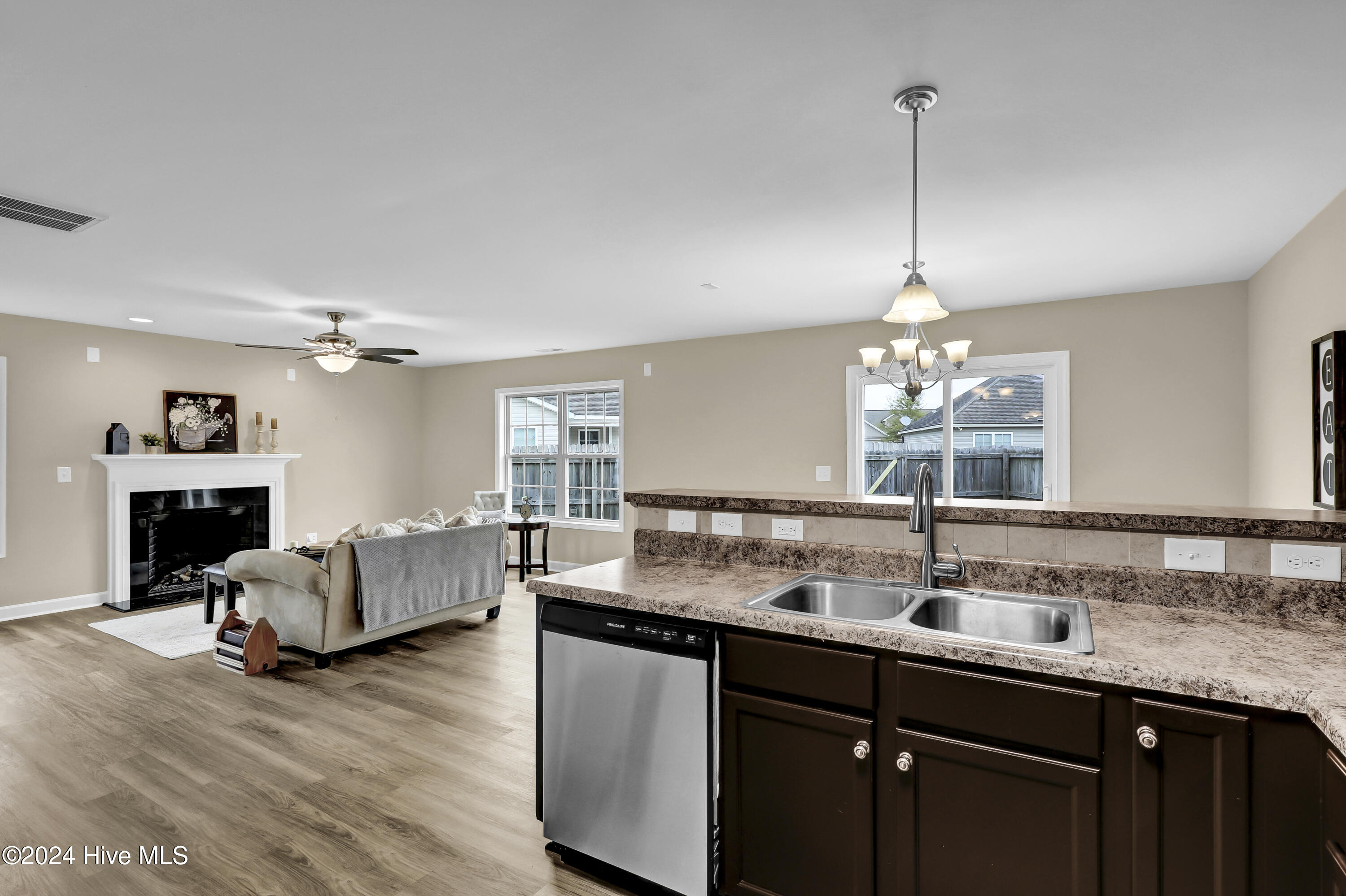 270 Merin Height Road Jacksonville, NC 28546 - Photo 13 of 28 12