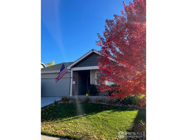 a house view with a outdoor space