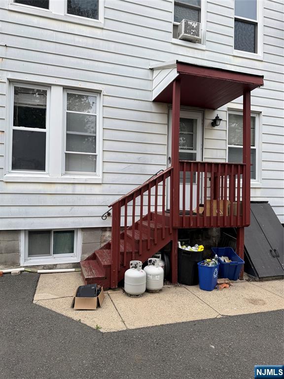 106 Carlton Avenue East Rutherford, NJ 07073 - Photo 23 of 29