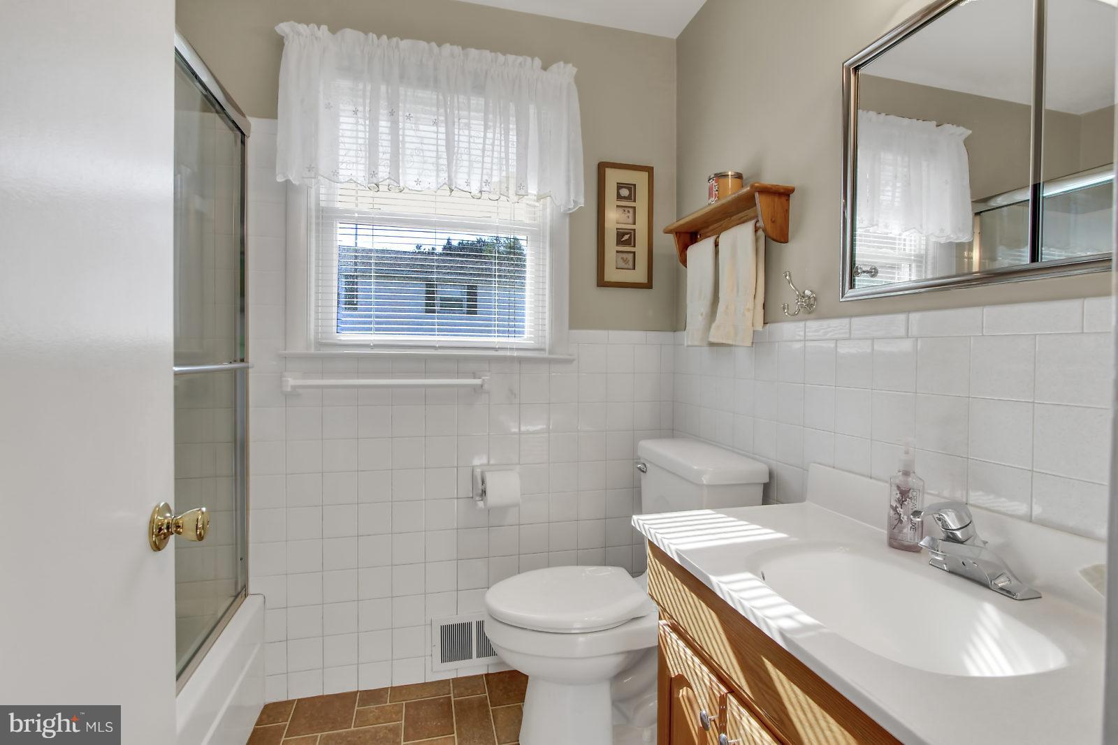 2900 Beacon Road York, PA 17402 - Photo 11 of 26 Gallery Image 11