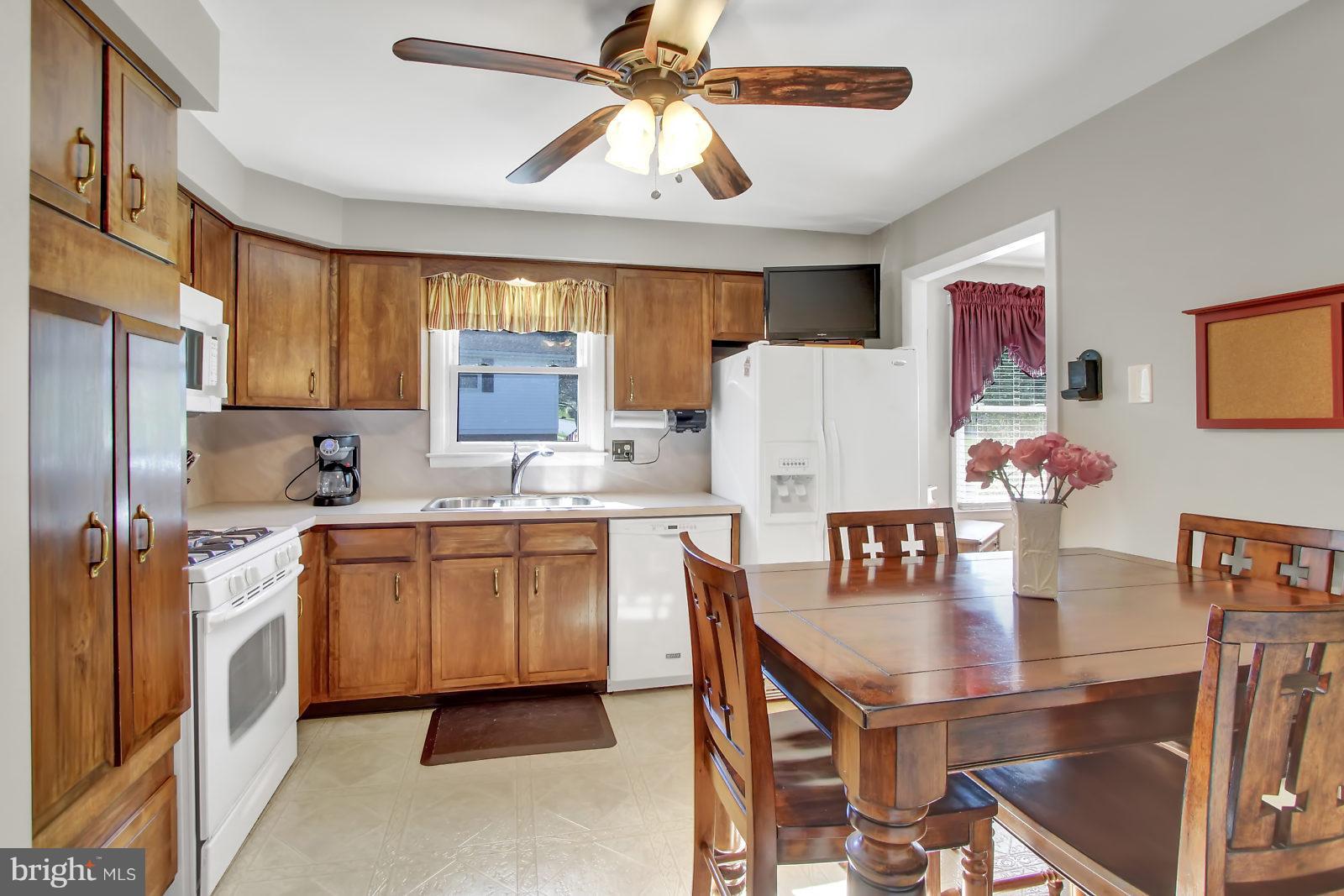 2900 Beacon Road York, PA 17402 - Photo 9 of 26 Gallery Image 9