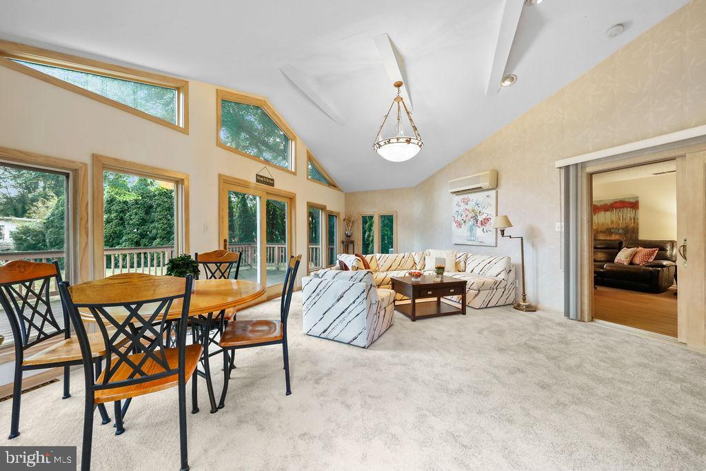 327 Monroe Avenue Cherry Hill, NJ 08002 - Photo 3 of 39 Family Room