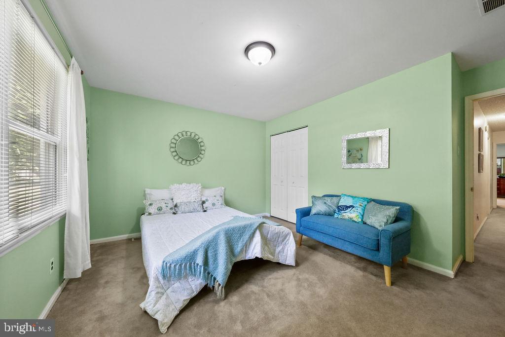 327 Monroe Avenue Cherry Hill, NJ 08002 - Photo 32 of 39 Bed 4