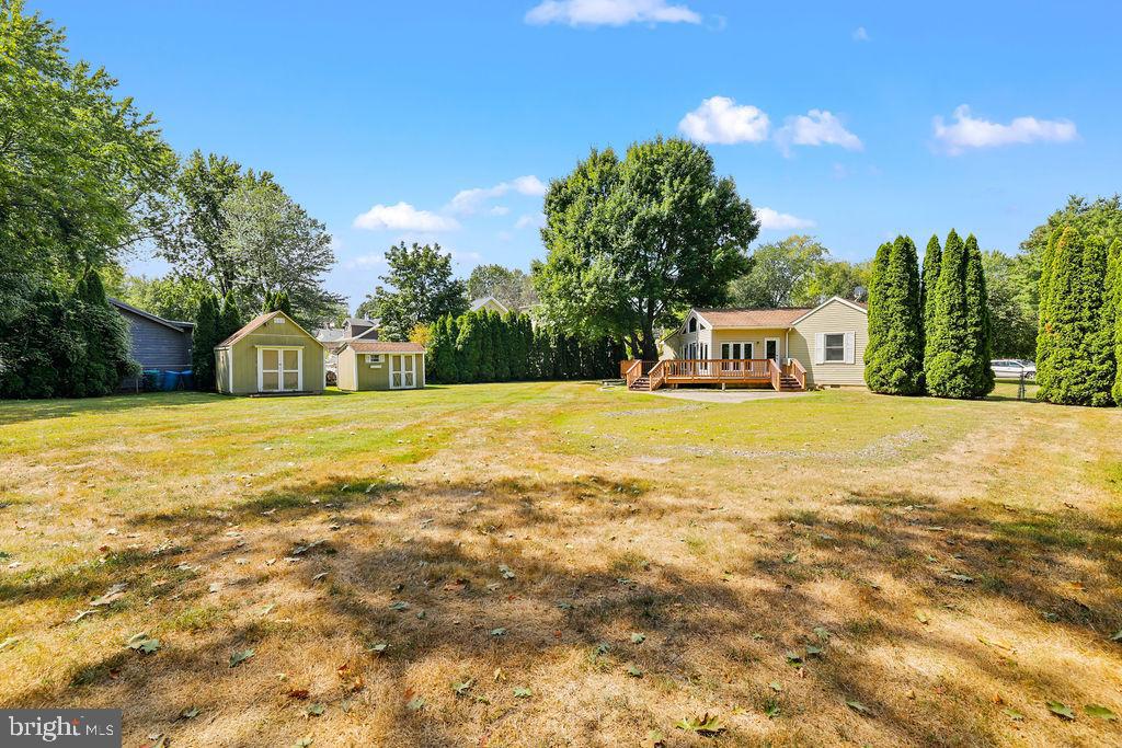 327 Monroe Avenue Cherry Hill, NJ 08002 - Photo 37 of 39 Yard